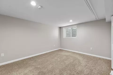 Bedroom - 1212 E Byrd St, Appleton, WI 54911 photo 7 of 8