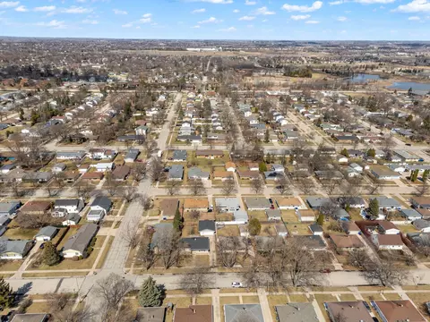 View/Area - 1212 E Byrd St, Appleton, WI 54911 photo 5 of 9