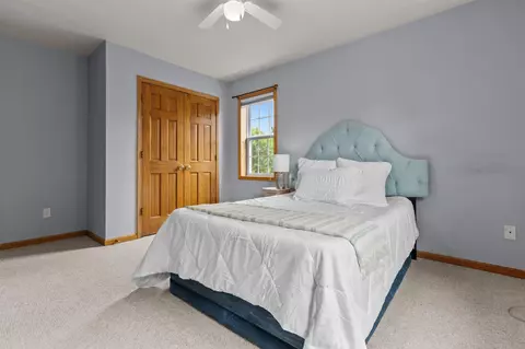 Bedroom - w6050 Strawflower Drive, Appleton, WI 54915 photo 8 of 8