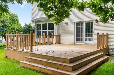 Exterior - w6050 Strawflower Drive, Appleton, WI 54915 photo 7 of 9