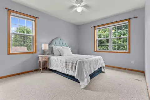 Bedroom - w6050 Strawflower Drive, Appleton, WI 54915 photo 7 of 8