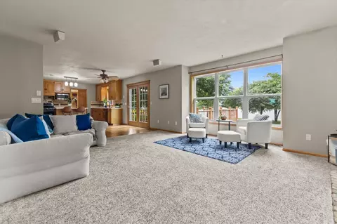 Living - w6050 Strawflower Drive, Appleton, WI 54915 photo 6 of 7
