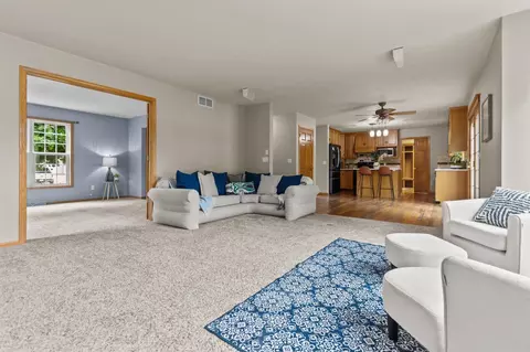 Living - w6050 Strawflower Drive, Appleton, WI 54915 photo 7 of 7