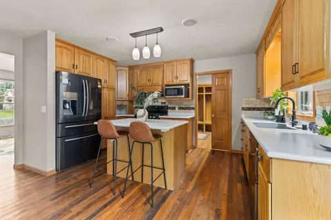 Kitchen - w6050 Strawflower Drive, Appleton, WI 54915 photo 4 of 4