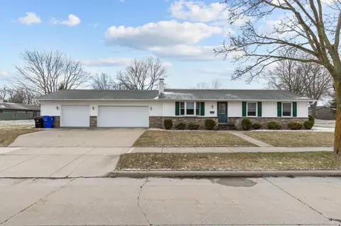 1301 E Sylvan Ave, Appleton, WI 54915