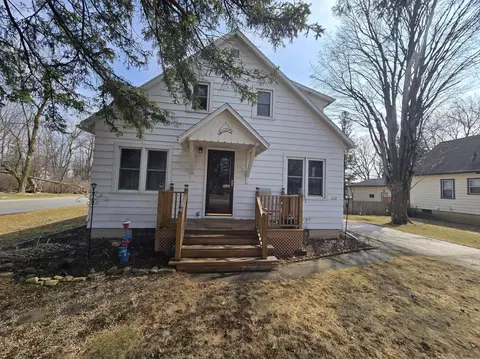 628 9th St, Kiel, WI 53042