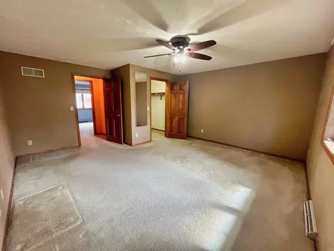 Bedroom - 2413 W Roselawn Dr, Appleton, WI 54914 photo 9 of 9