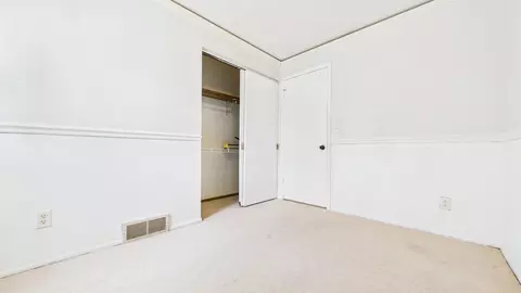 Bedroom - 418 S Midpark Dr, Appleton, WI 54915 photo 6 of 6
