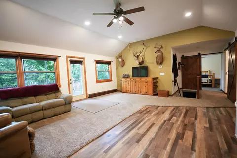 9789 N White Lake Rd, Suring, WI 54174 photo 3