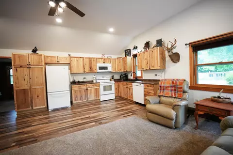 9789 N White Lake Rd, Suring, WI 54174 photo 7