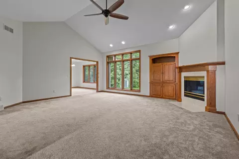 Living - w6181 Long Court, Appleton, WI 54914 photo 1 of 9