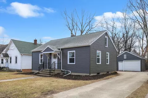 1418 Chicago St, Green Bay, WI 54301