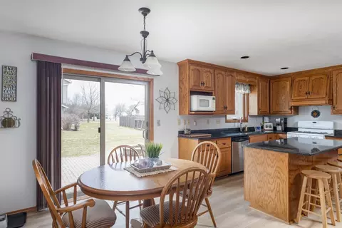 Kitchen - 1 Diane Ln, Appleton, WI 54915 photo 4 of 4