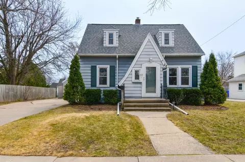 117 E Marquette St, Appleton, WI 54911
