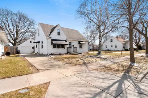 2002 N Clark St, Appleton, WI 54911 photo 29
