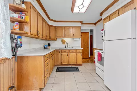 2002 N Clark St, Appleton, WI 54911 photo 5
