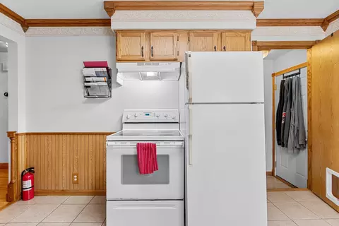 2002 N Clark St, Appleton, WI 54911 photo 6