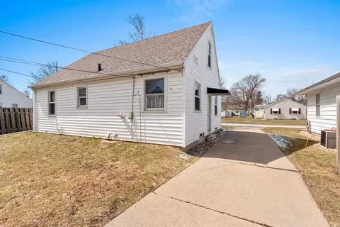 2002 N Clark St, Appleton, WI 54911 photo 28