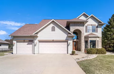 4714 Dogwood Ct, Appleton, WI 54914