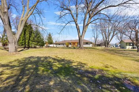 Exterior - 3001 N Morrison St, Appleton, WI 54914 photo 2 of 4