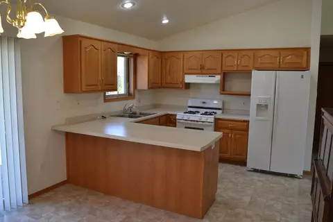 w5440 White Clover Circle, Appleton, WI 54915 photo 3