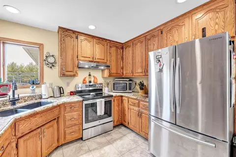 2233 Horse Rd, Abrams, WI 54101 photo 4