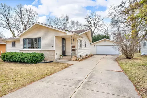 631 E Taft Ave, Appleton, WI 54915