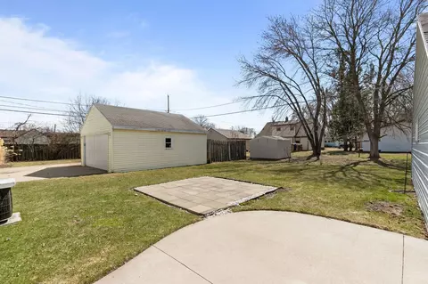 727 E Coolidge Ave, Appleton, WI 54915 photo 6