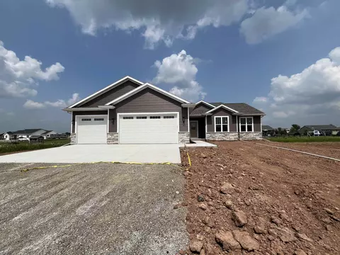 5298 Cornhusk Ln, Omro, WI 54963
