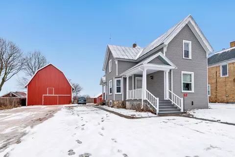 Exterior - 3726 Wayside Rd, Greenleaf, WI 54126 photo 1 of 3