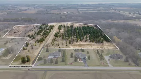 Swiss Road, Oshkosh, WI 54902