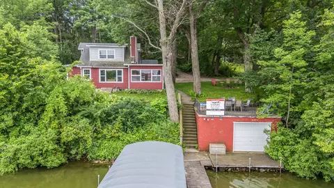 w1958 Pleasant Avenue, Markesan, WI 53946