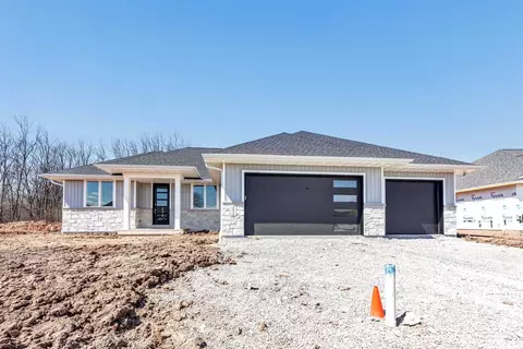 3572 W Hank Ave, De Pere, WI 54115