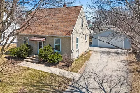1506 N Hall Ave, Appleton, WI 54911
