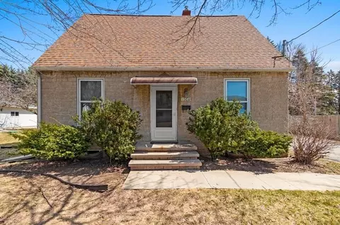 1506 N Hall Ave, Appleton, WI 54911 photo 3