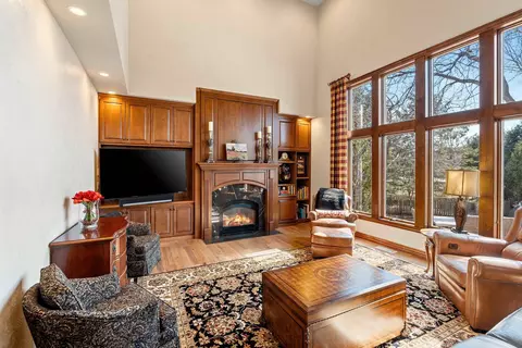 301 E Castlebury Ln, Appleton, WI 54913 photo 25