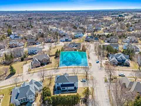 301 E Castlebury Ln, Appleton, WI 54913 photo 6