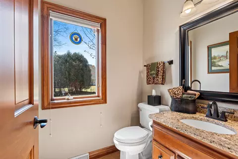 301 E Castlebury Ln, Appleton, WI 54913 photo 16