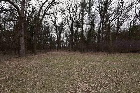 w13052 Beechnut Avenue, Hancock, WI 54966