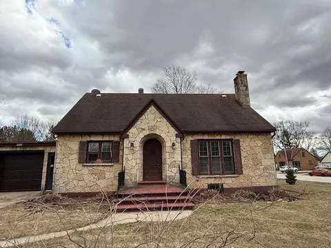 10623 W Belmar Ave, Maribel, WI 54227