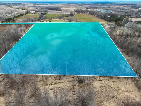 Little Dove Road, Little Suamico, WI 54141