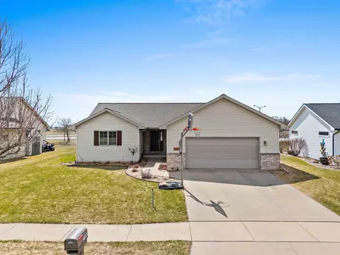 2380 Daytona Speedway Way, De Pere, WI 54115