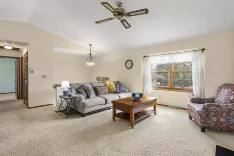 Living - n419 Mayflower Road, Appleton, WI 54914 photo 2 of 4