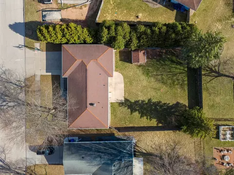 View/Area - 1202 S Lee St, Appleton, WI 54915 photo 1 of 10