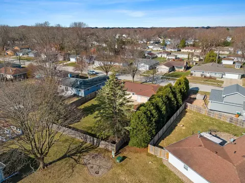 View/Area - 1202 S Lee St, Appleton, WI 54915 photo 7 of 10
