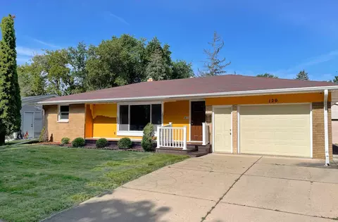 120 Minor Ct, Green Bay, WI 54303
