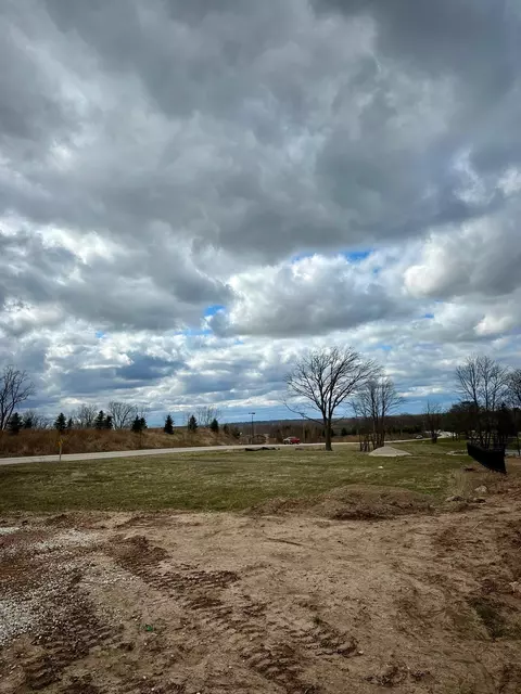 3062 Stone Fence Pl, Green Bay, WI 54311