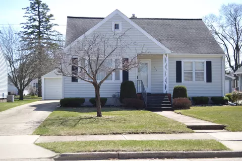 364 15th St, Fond Du Lac, WI 54935