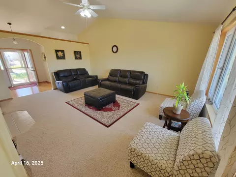 540 W Crossing Meadows Ln, Appleton, WI 54913 photo 5