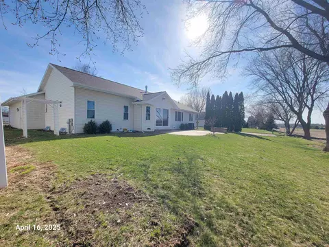540 W Crossing Meadows Ln, Appleton, WI 54913 photo 25